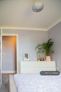 2 bedroom flat to rent, Cobb Close, Bury St. Edmunds, IP32