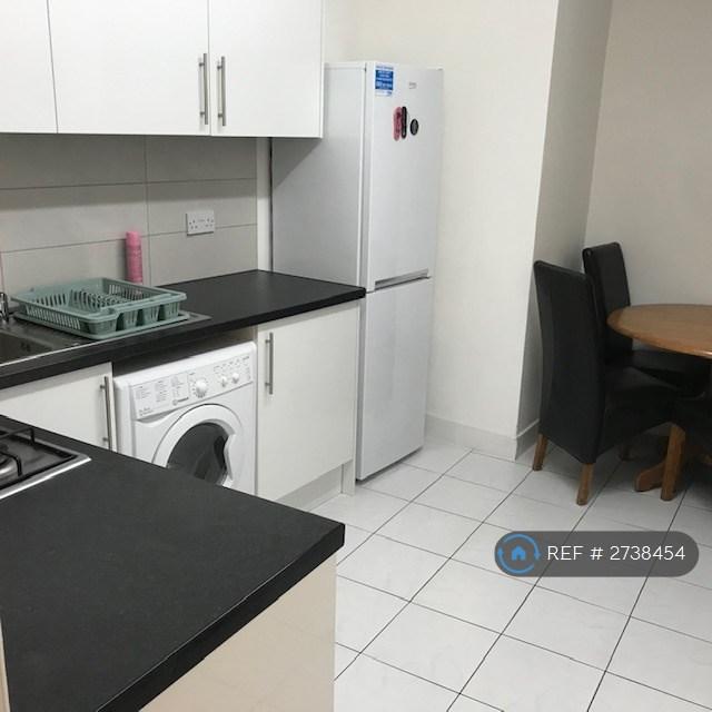 Kitchen n Dinning Pic1