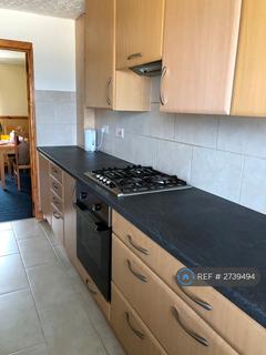 2 bedroom flat to rent, Claverhouse Drive, Edinburgh, EH16