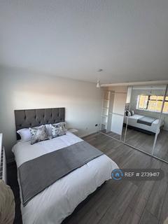 undefined, Apsledene, Gravesend, DA12