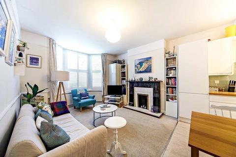 1 bedroom apartment to rent, Davenport Road, London SE6