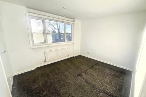 3 bedroom terraced house to rent, Greenlaw Crescent KY6