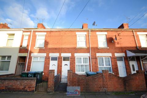 2 bedroom terraced house to rent, Queen Marys Road, CV6