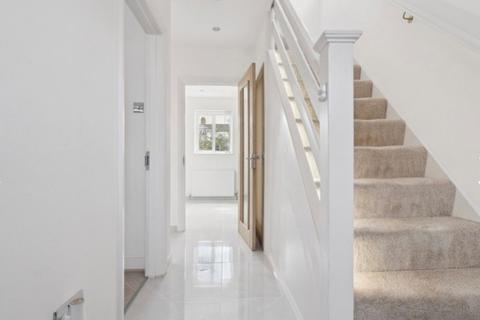 3 bedroom semi-detached house for sale, Bushey Mill Lane, Watford WD24