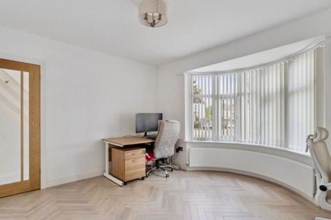 3 bedroom semi-detached house for sale, Bushey Mill Lane, Watford WD24