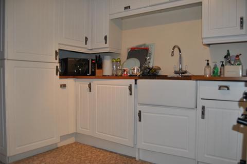 3 bedroom semi-detached house to rent, Jeynes Buildings TEWKESBURY, Gloucestershire GL20