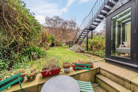 2 bedroom flat for sale, Elgin Crescent, London W11