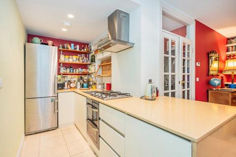 2 bedroom flat for sale, Elgin Crescent, London W11
