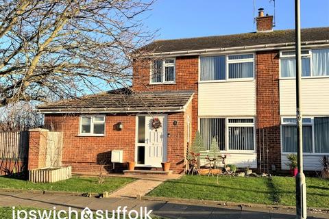 3 bedroom semi-detached house for sale, Chepstow Road, Ipswich