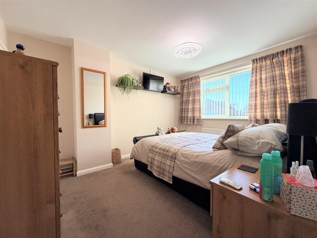 Bedroom1 1