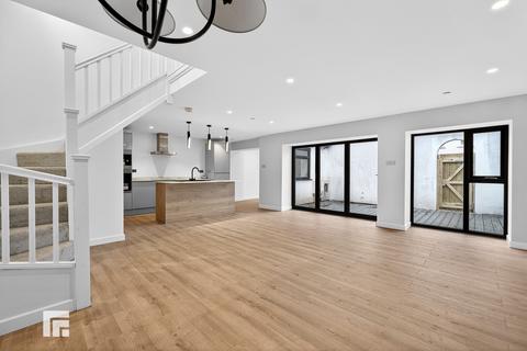 undefined, Severn Grove, Pontcanna, Cardiff