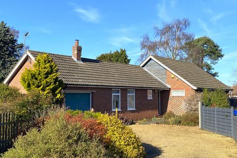3 bedroom detached bungalow for sale, Kenwyn Close, Holt NR25