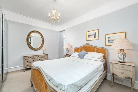 3 bedroom apartment to rent, Beaufort Mansions, Beaufort Street SW3