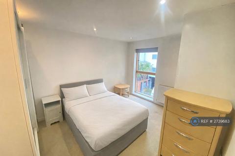 1 bedroom flat to rent, Westferry Road, London, E14