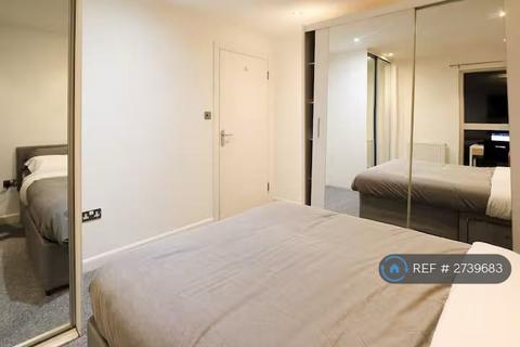 1 bedroom flat to rent, Westferry Road, London, E14