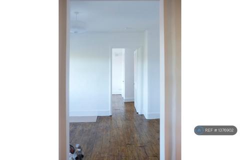 undefined, Hannibal Road, London, E1