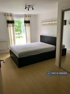 2 bedroom flat to rent, Metropolitan Station Approach, Watford, WD18
