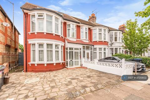 5 bedroom end of terrace house to rent - Berkshire Gardens, London, N13