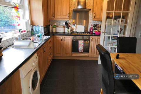 2 bedroom semi-detached house to rent, Ibbotson Road, Sheffield, S6