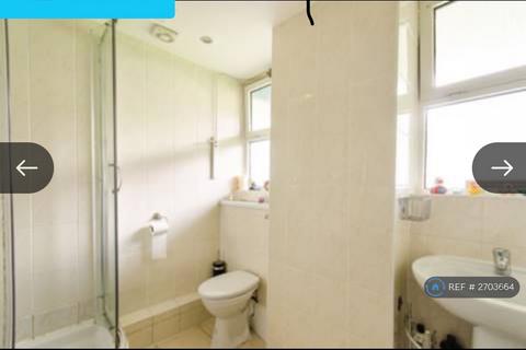 undefined, Wainford Close, Sw196bh, SW19