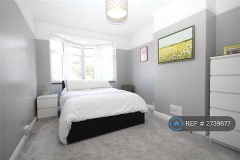 3 bedroom terraced house to rent, Northumberland Avenue, Welling, DA16