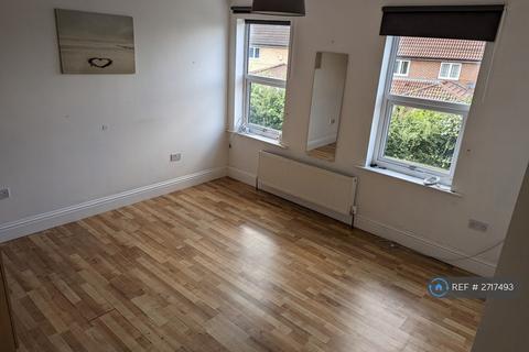 2 bedroom semi-detached house to rent, Alexandra Grove, Knaresborough, HG5