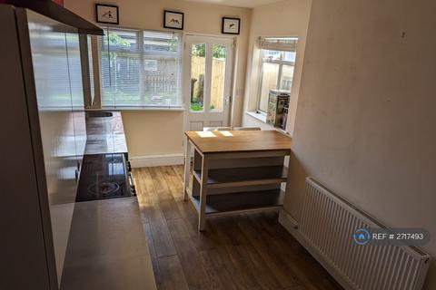 2 bedroom semi-detached house to rent, Alexandra Grove, Knaresborough, HG5