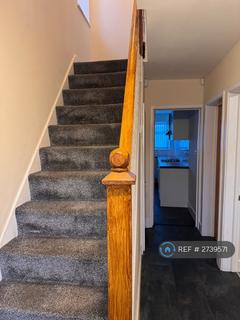 3 bedroom semi-detached house to rent, Pensnett Road, Dudley, DY1