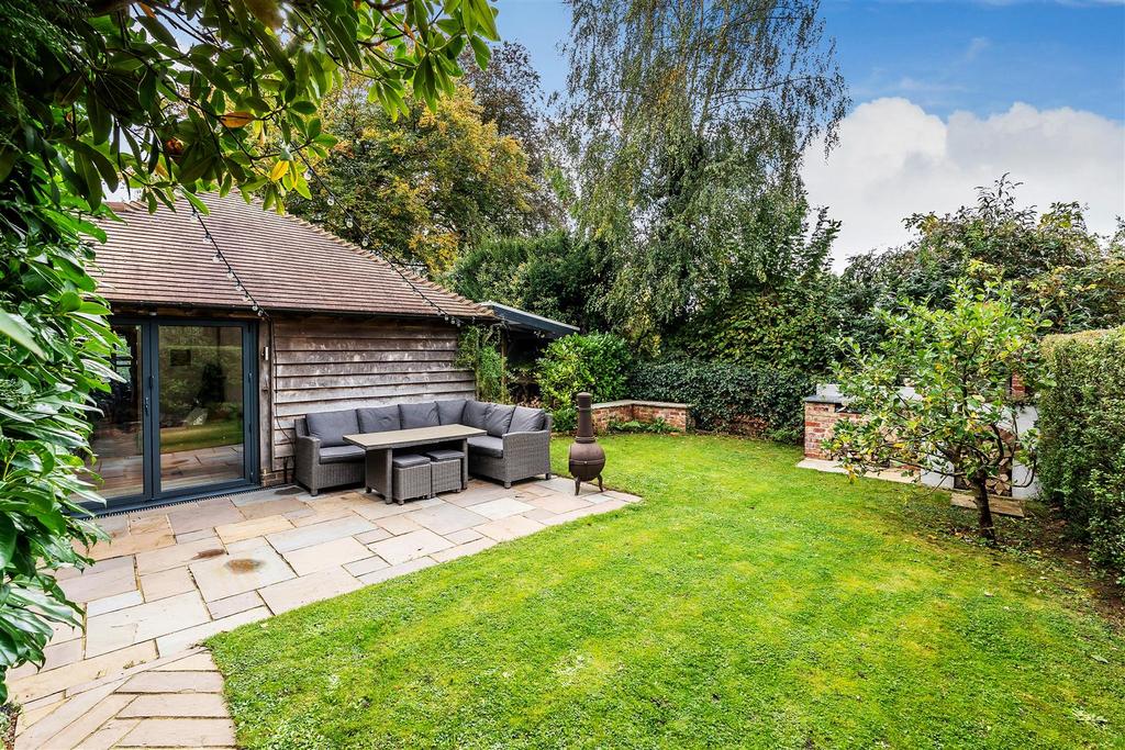 Woodhurst-Cottage-14.jpg