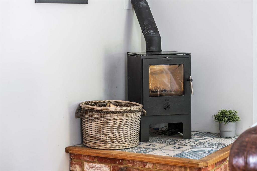 Woodhurst-Cottage-10.jpg