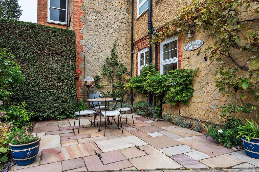Woodhurst-Cottage-20.jpg