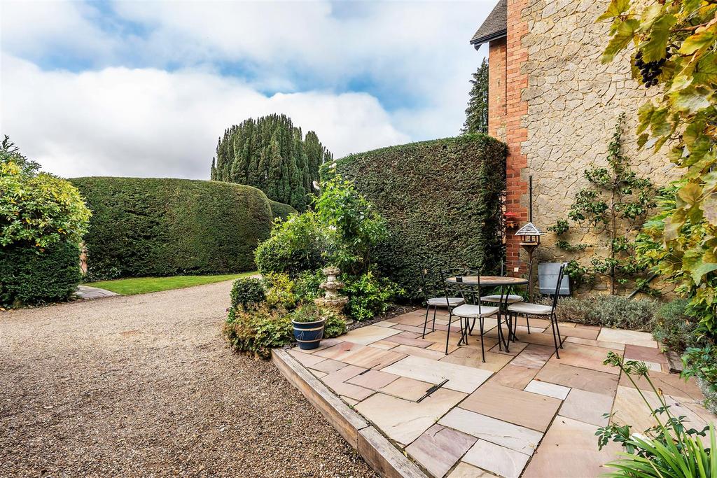 Woodhurst-Cottage-23.jpg