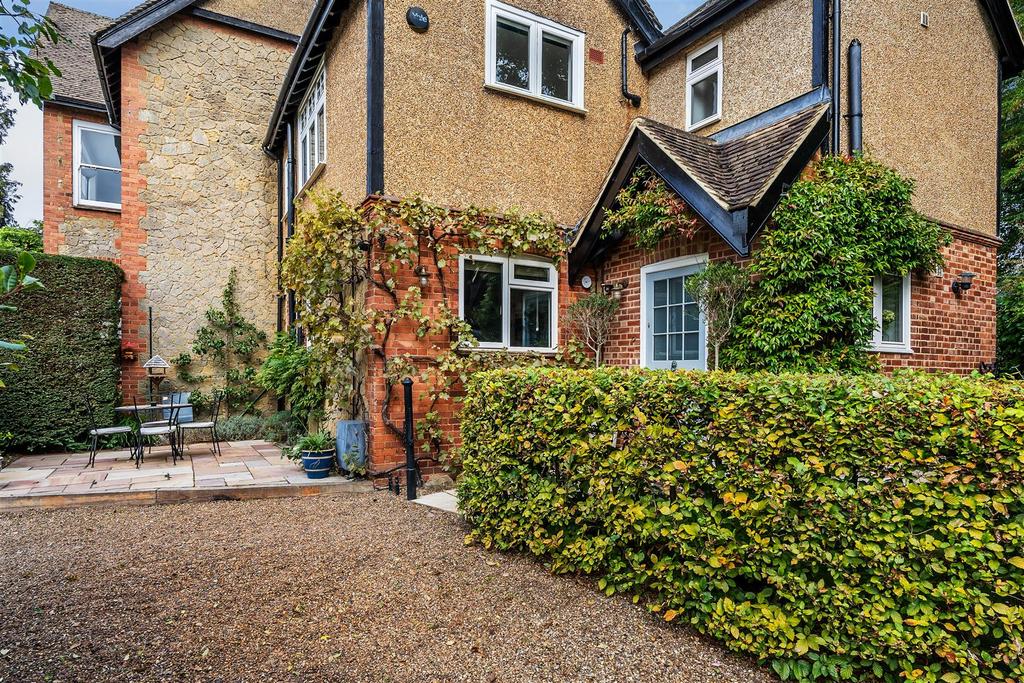 Woodhurst-Cottage-22.jpg
