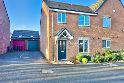 3 bedroom semi-detached house for sale - Bluebell Crescent, Great Barr, Birmingham B42 2FS