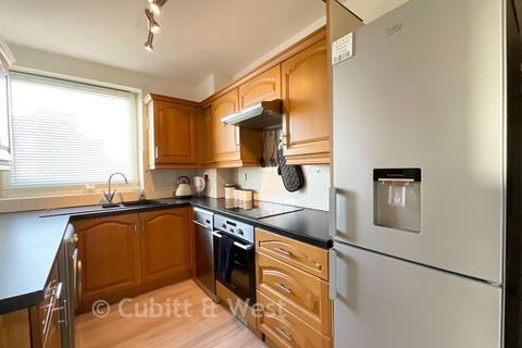 2 bedroom flat for sale, West Parade, Worthing, West Sussex