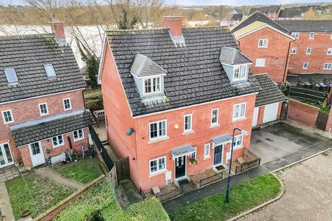 undefined, Hardwick Hall Way, Daventry NN11