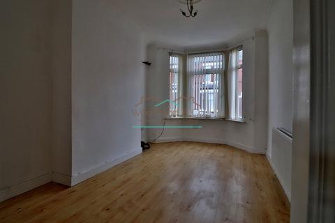 3 bedroom terraced house to rent, Salisbury Road, Doncaster, DN4 0HA