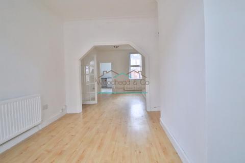3 bedroom terraced house to rent, Salisbury Road, Doncaster, DN4 0HA