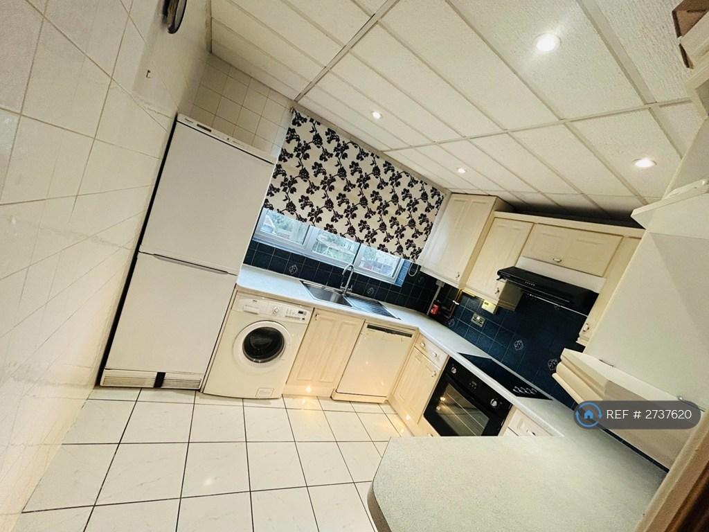 Kitchen Pic2
