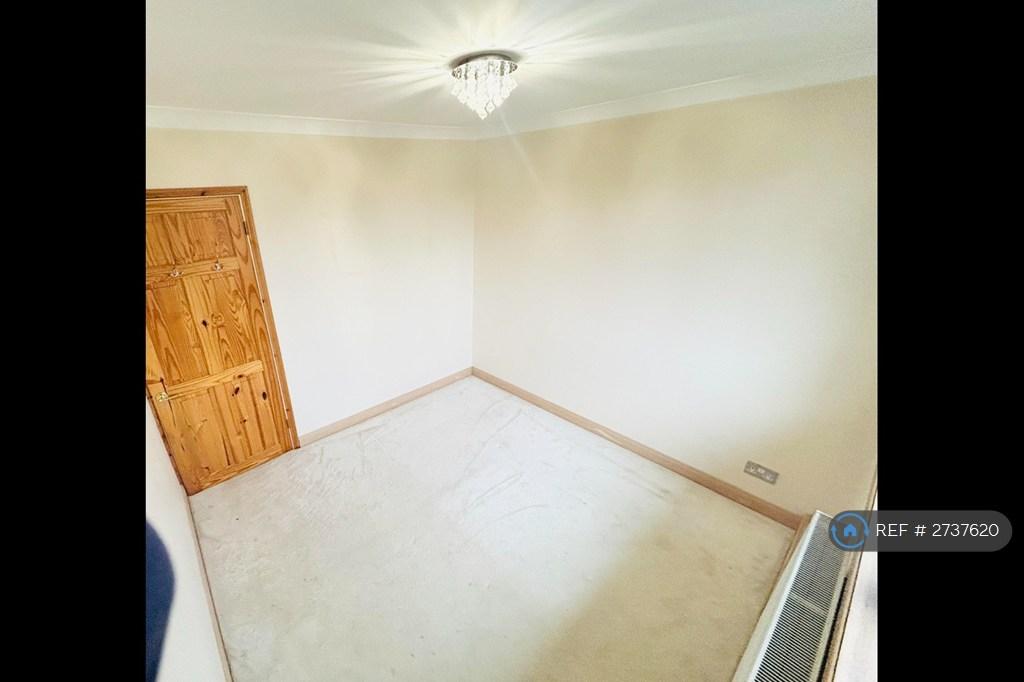 Bedroom No2 Pic2