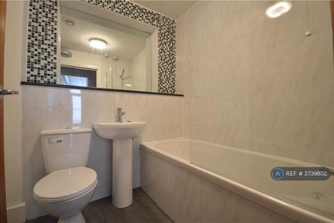 2 bedroom flat to rent, The Guildhall Tavern, Cardiff, CF10