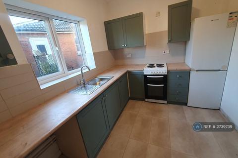1 bedroom flat to rent, Aspley Court, Southampton, SO15