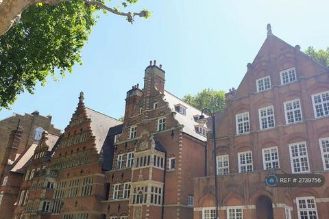 3 bedroom flat to rent, Lg, London, SW5