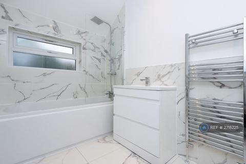 3 bedroom semi-detached house to rent, Green Park Road, Birmingham, B31