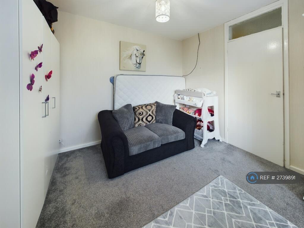 Bedroom 3 / Dressing Room