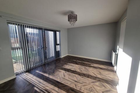 2 bedroom terraced house to rent, Bradfield Way, Dudley