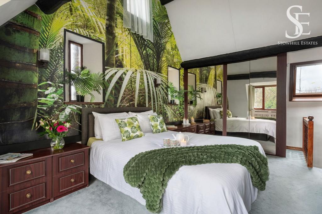 Principle Bedroom