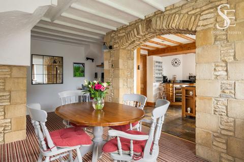 4 bedroom detached house for sale, Cote, Bampton, OX18