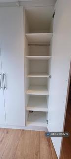 Studio to rent, Kingsley Avenue, Hounslow, TW3