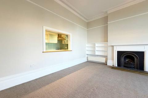 2 bedroom flat to rent, Tanza Road, London